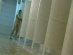 Haarige Frau in der Dusche #11