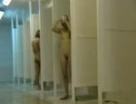 Haarige Frau in der Dusche #15