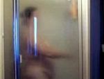 BBW masturbiert in der Dusche mit einem Dildo #2