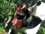 Rotkäppchen fickt einen Panda in den Wald #6
