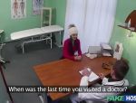 Sie wird vom Arzt gnadenlos gefickt #1