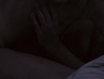 Lui e lei scopano al buco mentre è in onda il porno #2