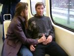 Beim Public Sex will das Babe in der Bahn einen Schwanz blasen #13
