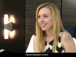 Junges Mädchen Lucy Tyler ist hungrig und trinkt die Ladung Sperma im Mund #4