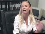 Im Büro kriegt Blonde mit dicken Titten Anal Sex und eine Ladung ins Maul #2