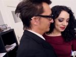 Versaute schwarzhaarige Sekretärin im Office von ihrem Chef Doggy gefickt #4