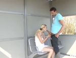 Deutsche Blondine in ihren Vierzigern an einer Bushaltestelle gebumst #5