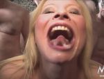 Dicke deutsche busige MILF Melanie hart geknallt und Sperma bedeckt Bukkake #15