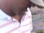 Afrikanische Mädels werden von John Doe in diesem deutschen Porno gefickt #18