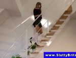 Süße Blondine masturbiert im Schuluniform #17