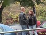 Real Porn - Deutsche Brünette im Wald von Voyeur John Doe gebumst #3