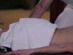 Relaxxxed - Massaggio erotico con olio per Victoria Daniels #5