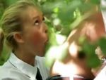 Blondes Teen wird im Wald anal penetriert #1