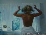 Pornoklassiker: Heiße Blondine schnappt sich ihren Mann im Schlafzimmer #3