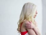Das blonde Flittchen Piper Perri kriegt das Gesicht vollgespritzt #1