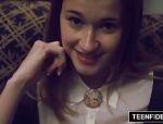Die dünne Schülerin Alaina Dawson verführt ihren Lehrer #1
