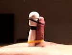 Dieser Vibrator bringt seinen Penis zum Spritzen #10