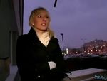 Die blonde Laura wird für Geld durchgenudelt #2