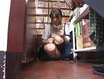 Asiatische Schülerin wird in der Bibliothek heftig gebumst #1