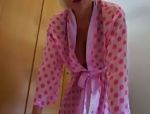 Blonde MILF demonstriert ihrem Stiefsohn ihre schönen Melonen #2