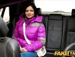 Heißes Girl macht einem Taxifahrer einen geilen Blowjob #4