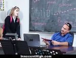 Blonde Schülerin wird von ihrem Lehrer hart bestraft #1