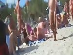 Sesso in una spiaggia nudista #1