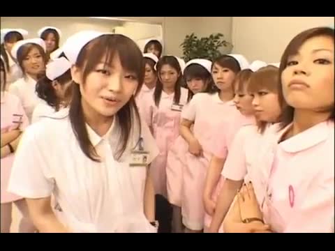 Eine asiatische Krankenschwester genießt sehr wenn sie Sex macht #2